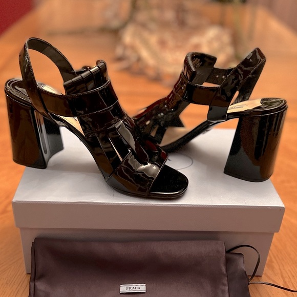PRADA Patent Leather Kilt Block-Heel Sandals - Picture 9 of 15